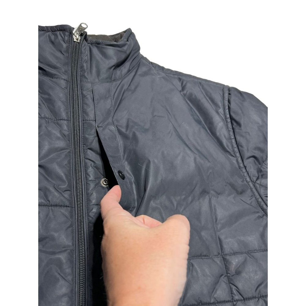 Women's Black Quilted Winter Coat Size Medium - Picture 7 of 8